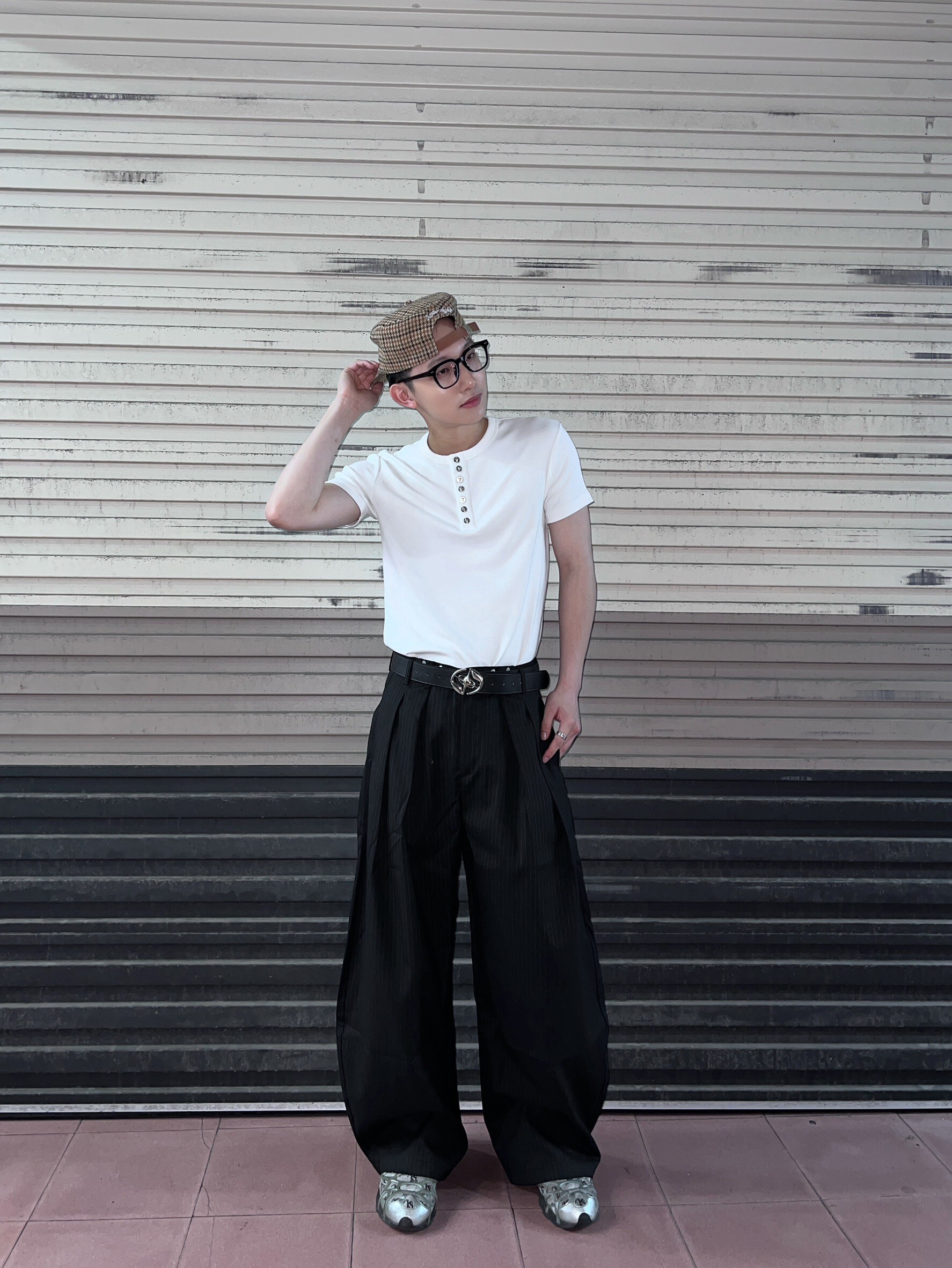 (GOAL) 亨利領鈕扣剪裁上衣 CKC T186