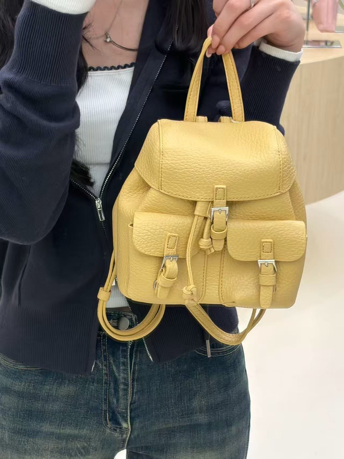 可愛真皮迷你小背包