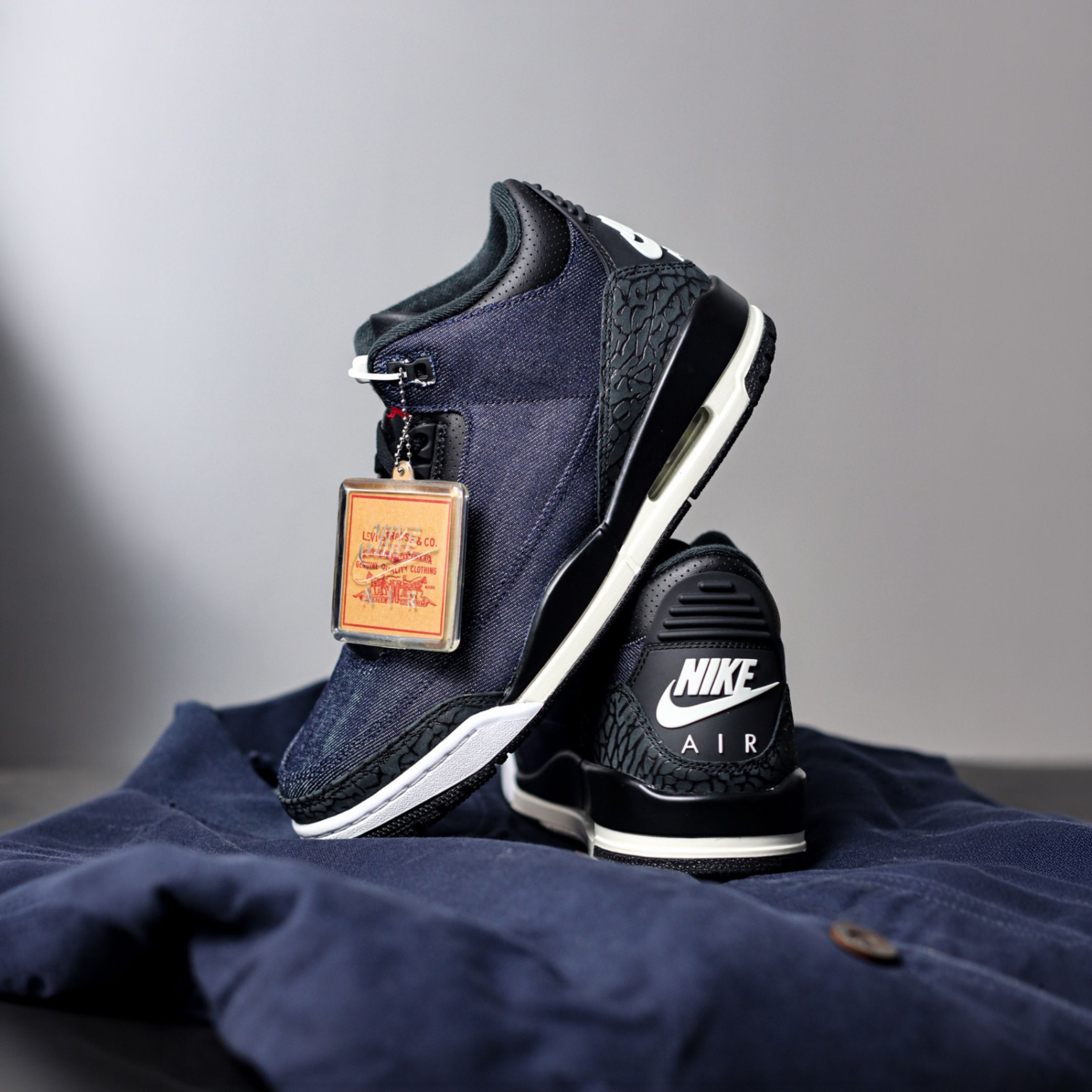 NICEDAY 代購 Jordan 3  X Levis Retro 藍黑 丹寧 籃球鞋 IH7959-400