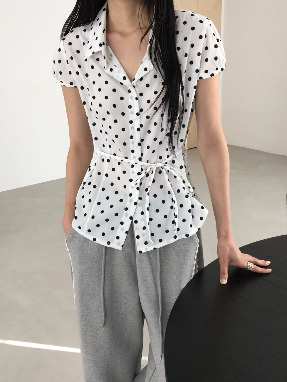 點點綁帶紗質襯衫