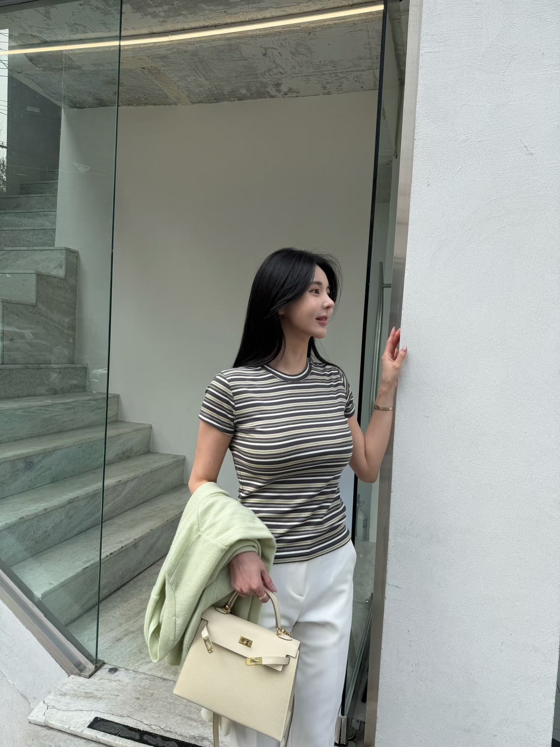圓領橫條短袖T