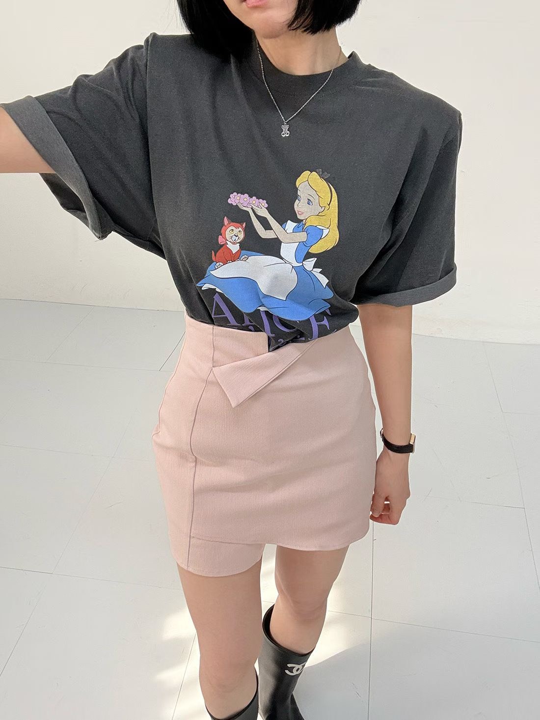 墊肩艾莉絲短袖T