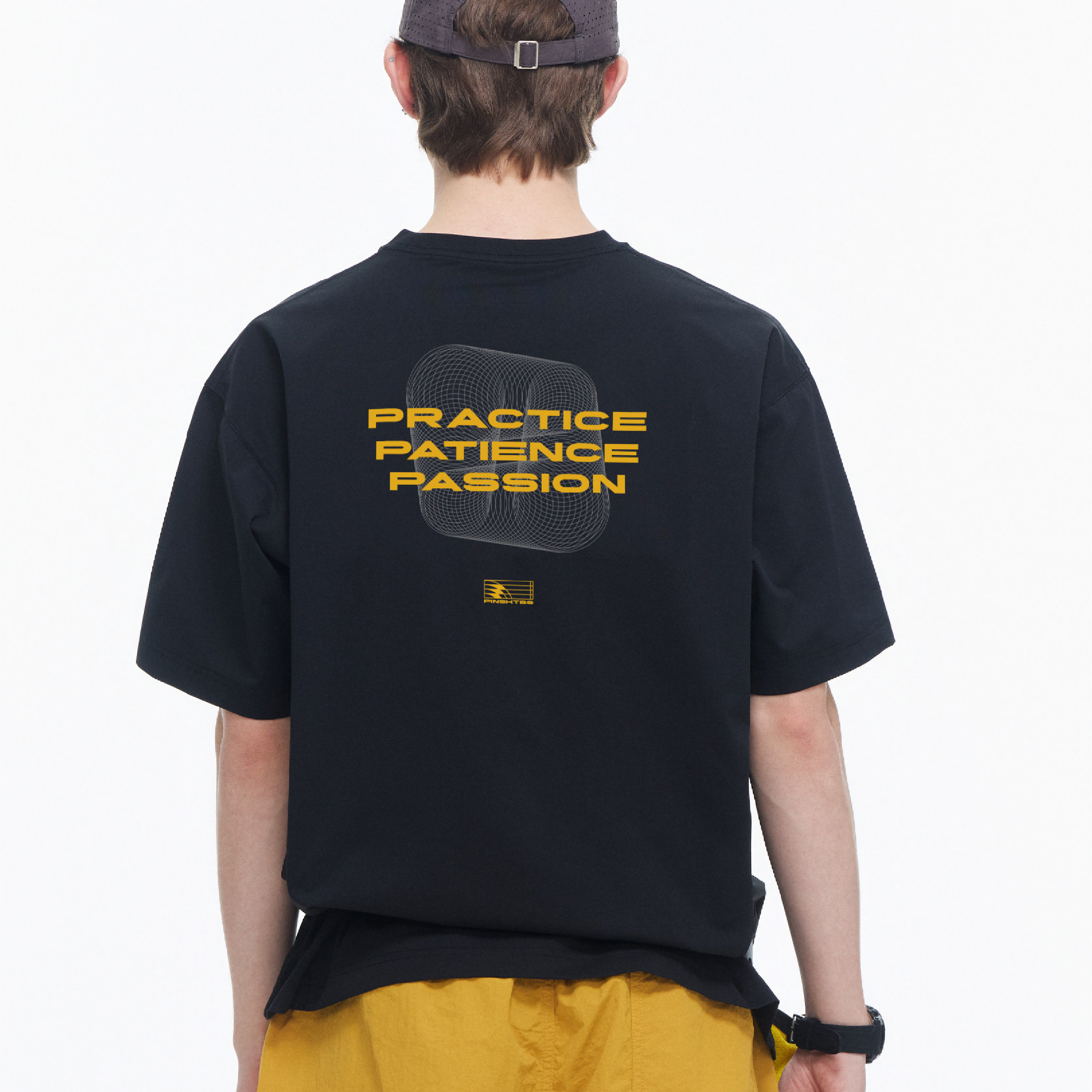 PIN SKTBS Circle Slogan Tee 圓圈標語 印花短Tee [P-T3226]