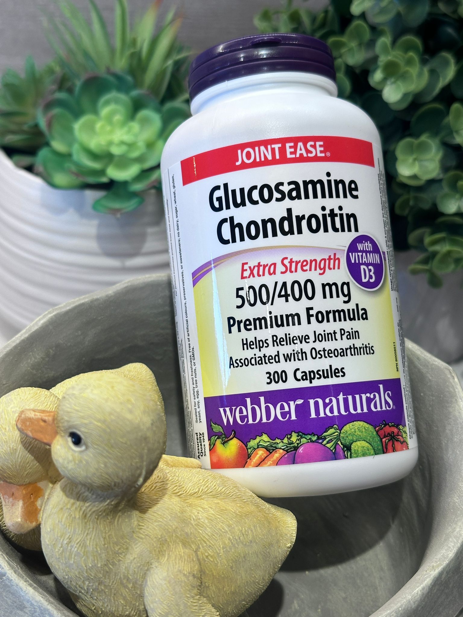 RZ16 WN Glucosamine 葡萄糖胺軟骨素 骨丸 300粒 **到期日:約 2029/07
