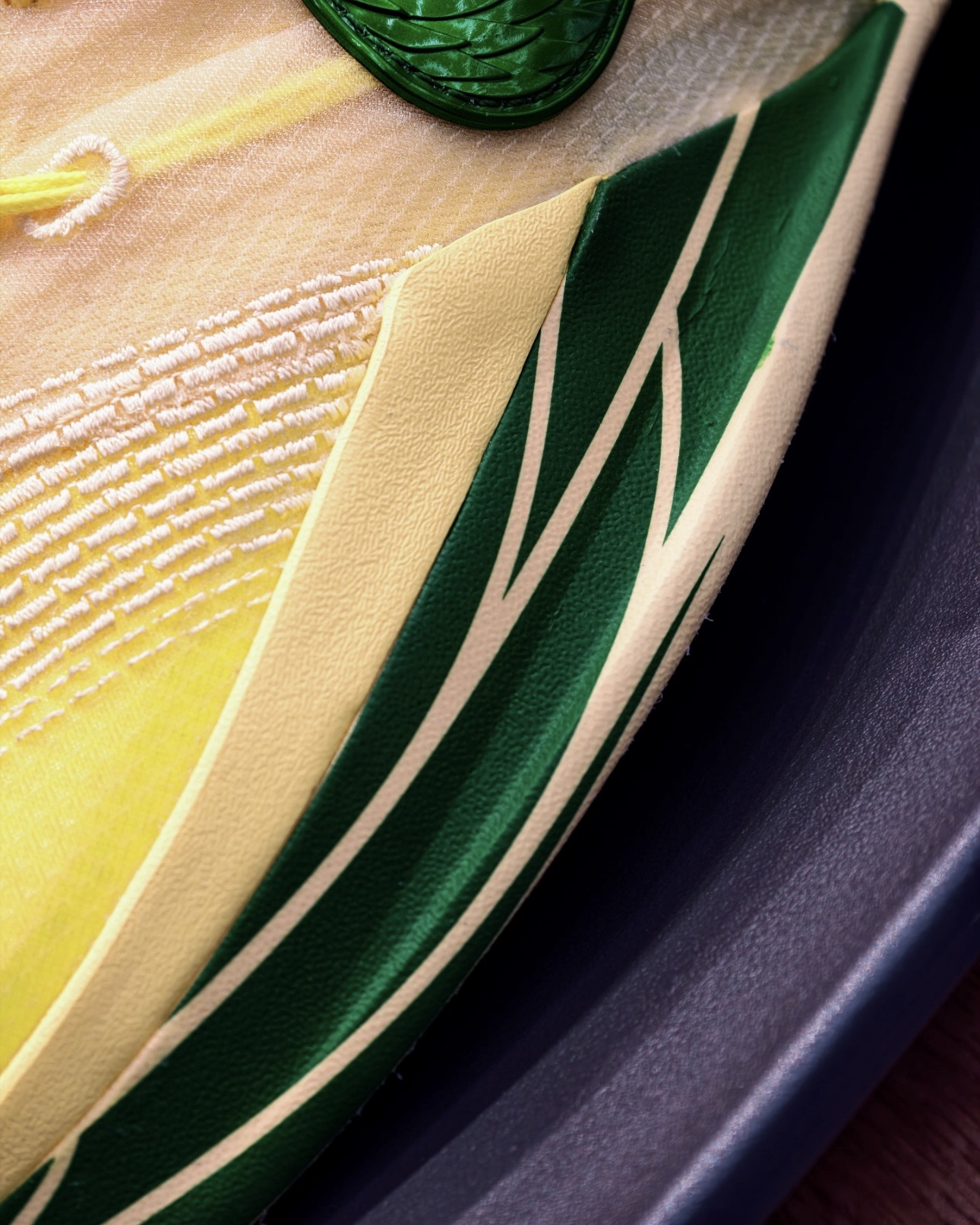 [特價不退換] 男女鞋 NIKE Sabrina 3 'Oregon' EP 奧勒岡鴨 黃色 黃綠 實戰 籃球鞋【IR2477-700】