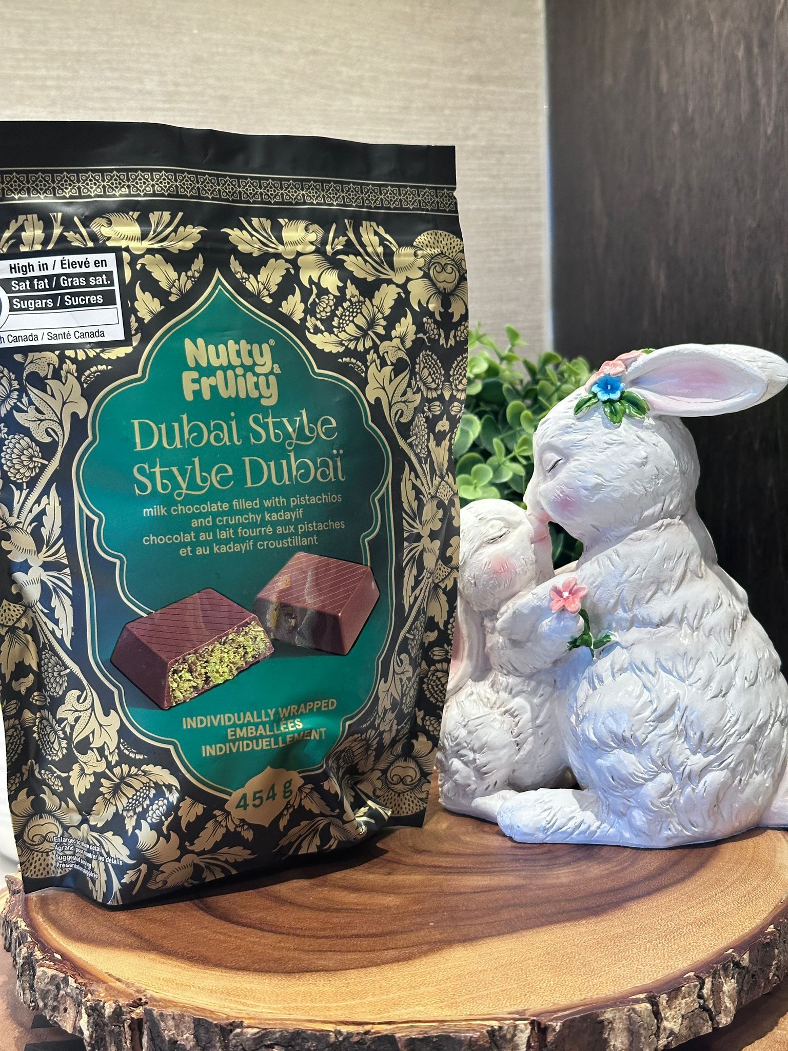 RZ32 NF Dubai Style Chocolate Bars 杜拜開心果朱古力  454g **到期日: 約 2027/01