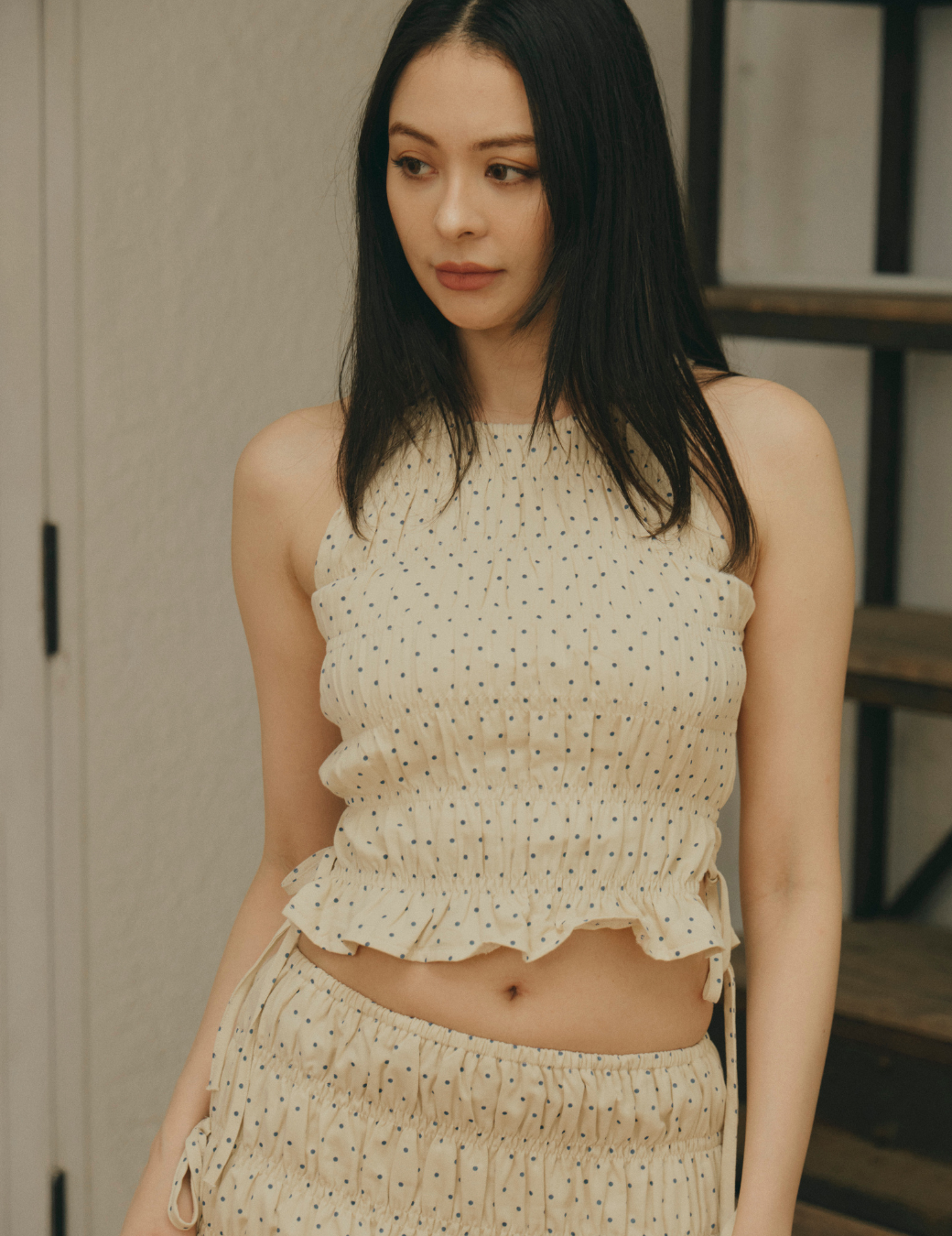 波點抓皺側綁帶背心（米黃色／2尺寸）