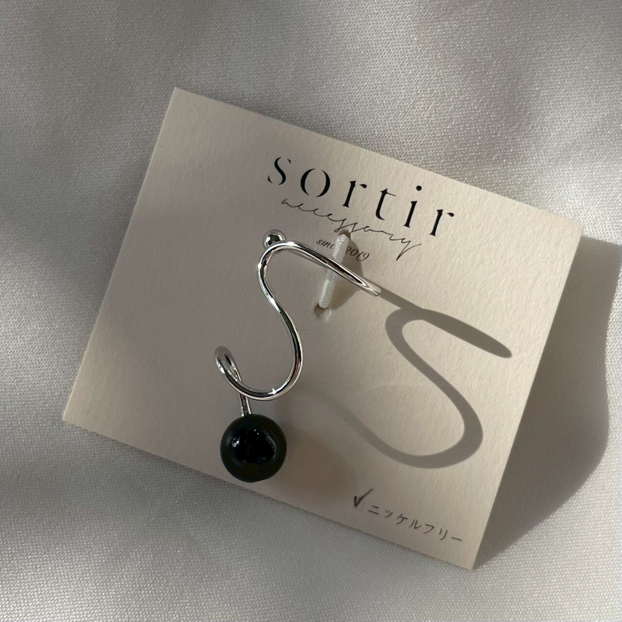 [sortir] 旋轉耳骨夾｜黑瑪瑙｜銀｜NO.222