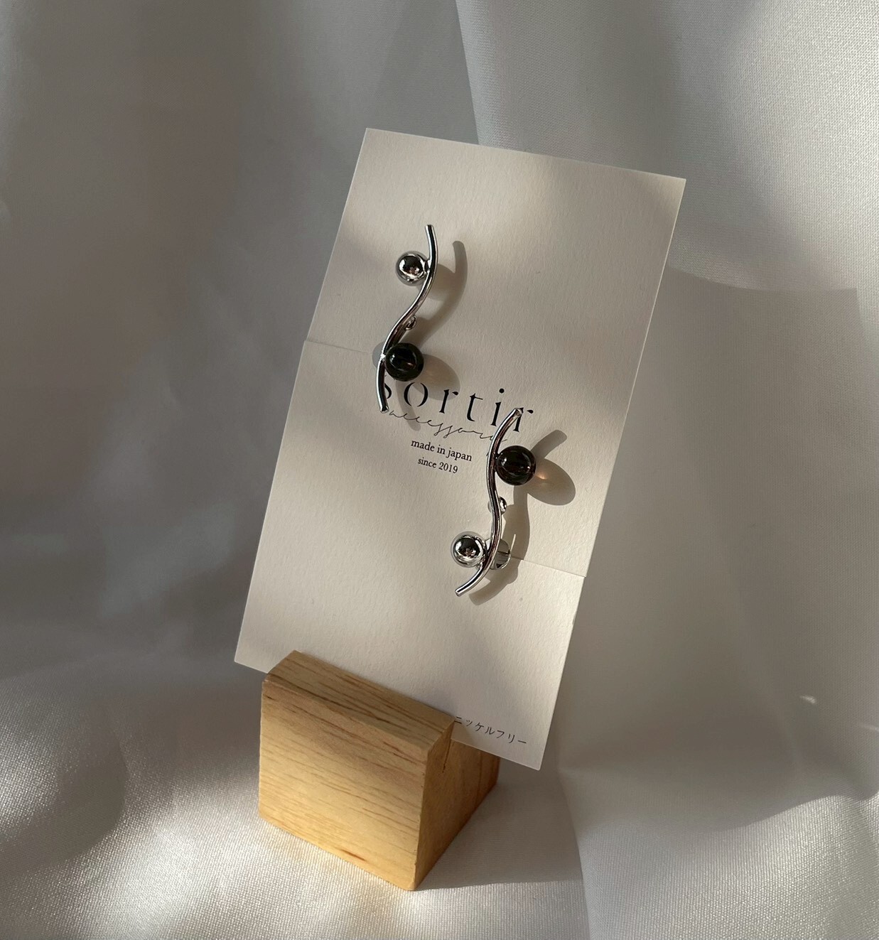 [sortir] 波浪線耳針｜煙晶｜銀｜NO.214