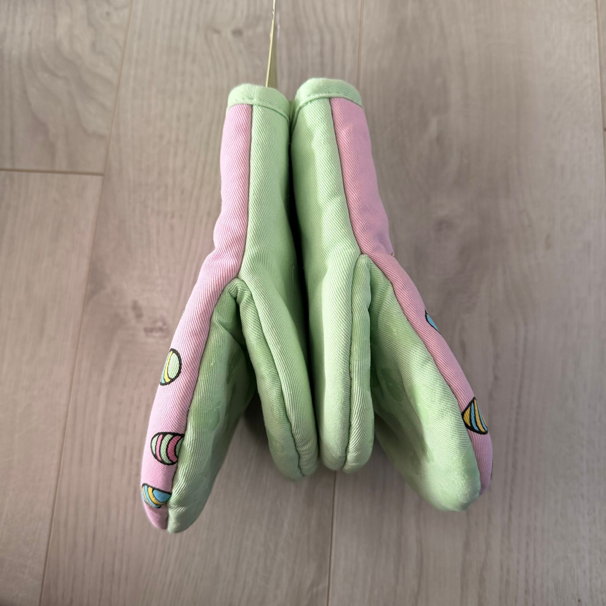 RZ98 粉紅色拼綠色 Snoopy隔熱手套