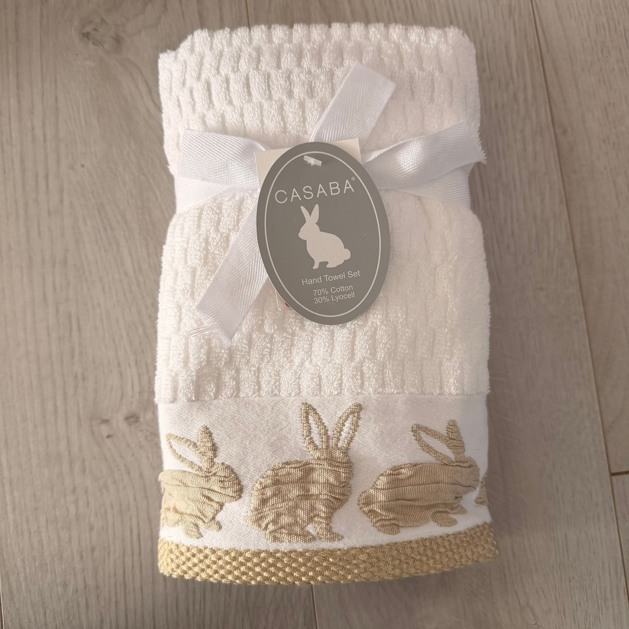 RZ101 CASABA 杏色兔仔 白色抹手毛巾 2塊