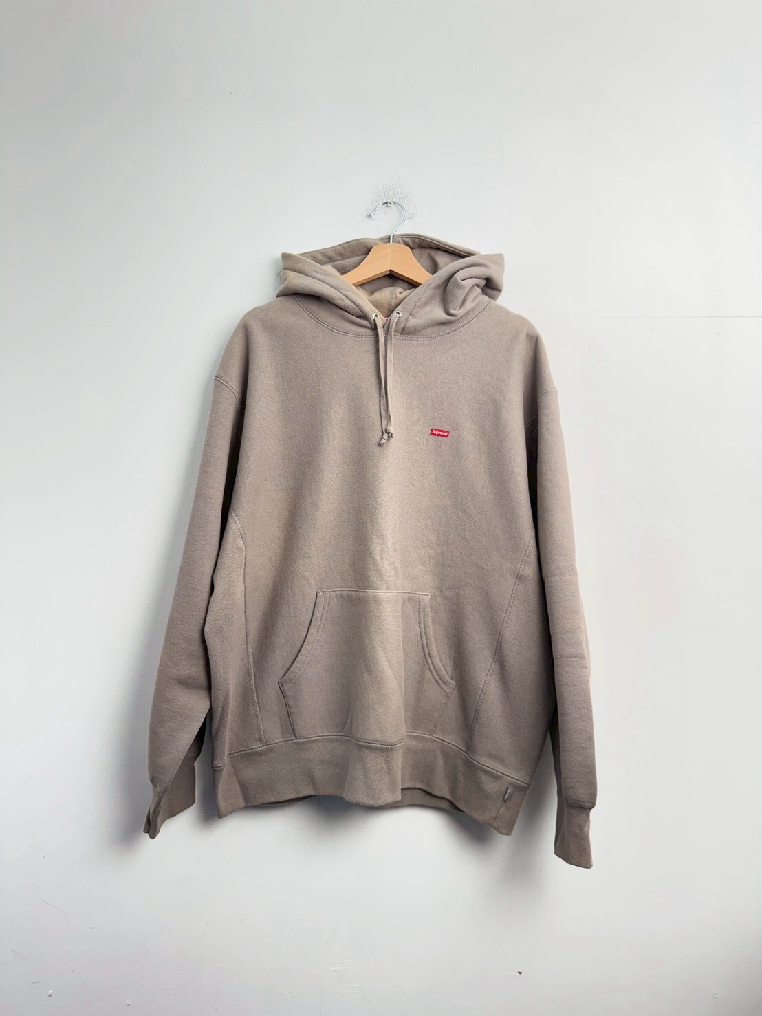 SUPREME Small Box Logo Hooded Sweatshirt SIZE L