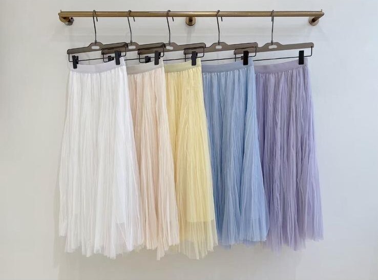 J79 腰26-46 長33 $379 (一口價)