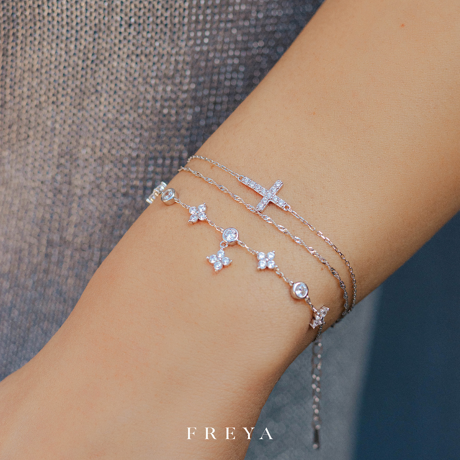 FREYA 迷你四葉草手鍊