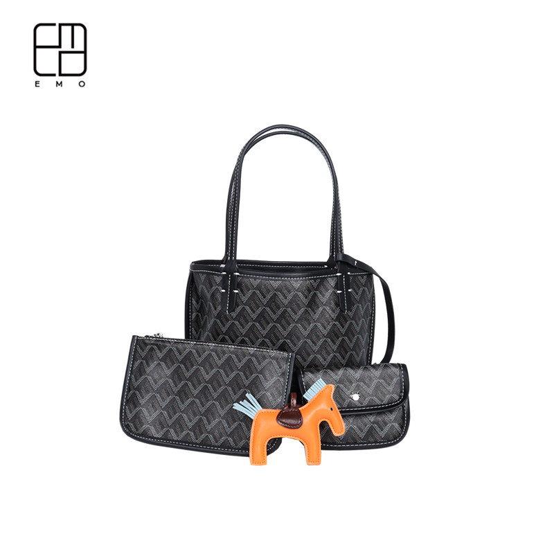 (A) 經典款狗牙包(小) (六款顏色) (額外再送馬仔吊飾1個) - EMO #EM1