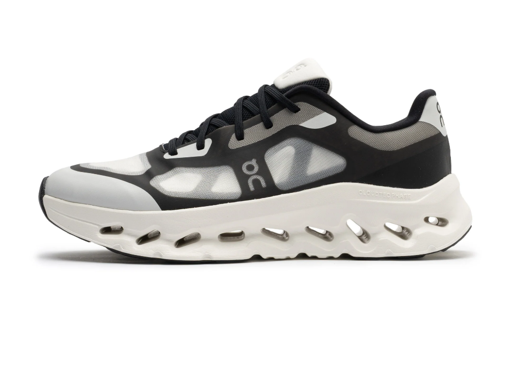 [現貨] ON Running Cloudtilt Remix |  Black / Ivory