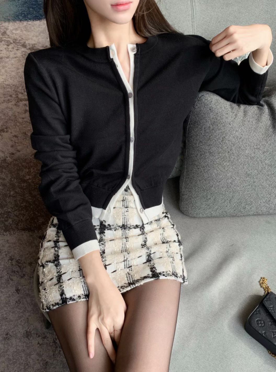 BM6038 撞色隱形排扣圓領上衣