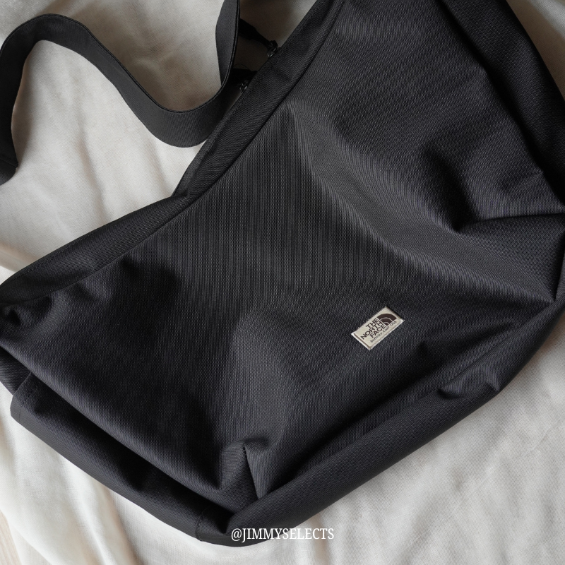 【代購】THE NORTH FACE STANDARD HOBO BAG S 防潑水半月包 黑色 NN2PR54J