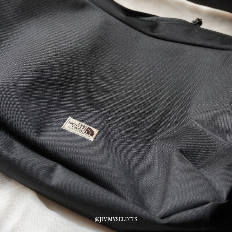 【代購】THE NORTH FACE STANDARD HOBO BAG S 防潑水半月包 黑色 NN2PR54J