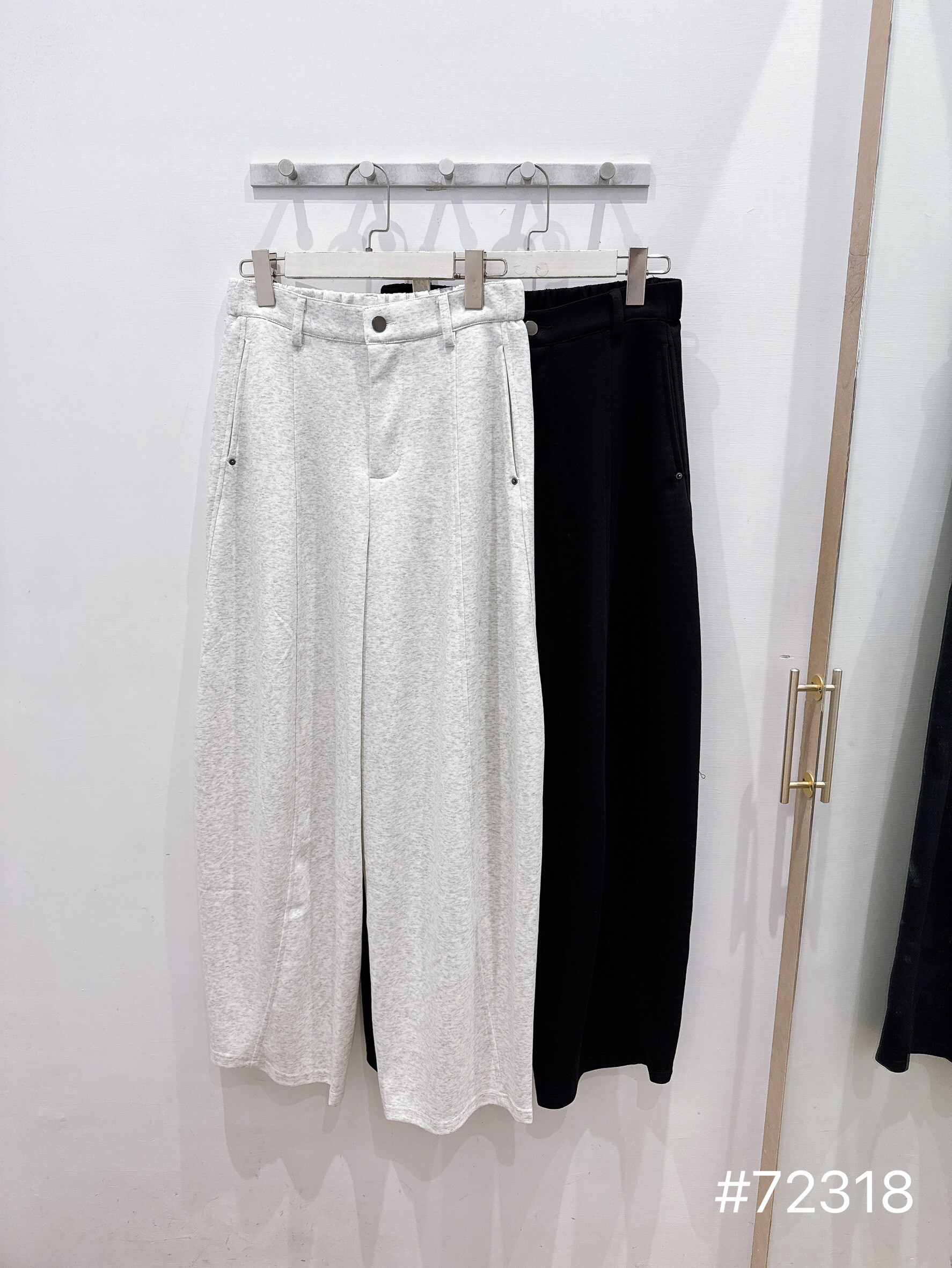 簡約單扣彎刀棉褲