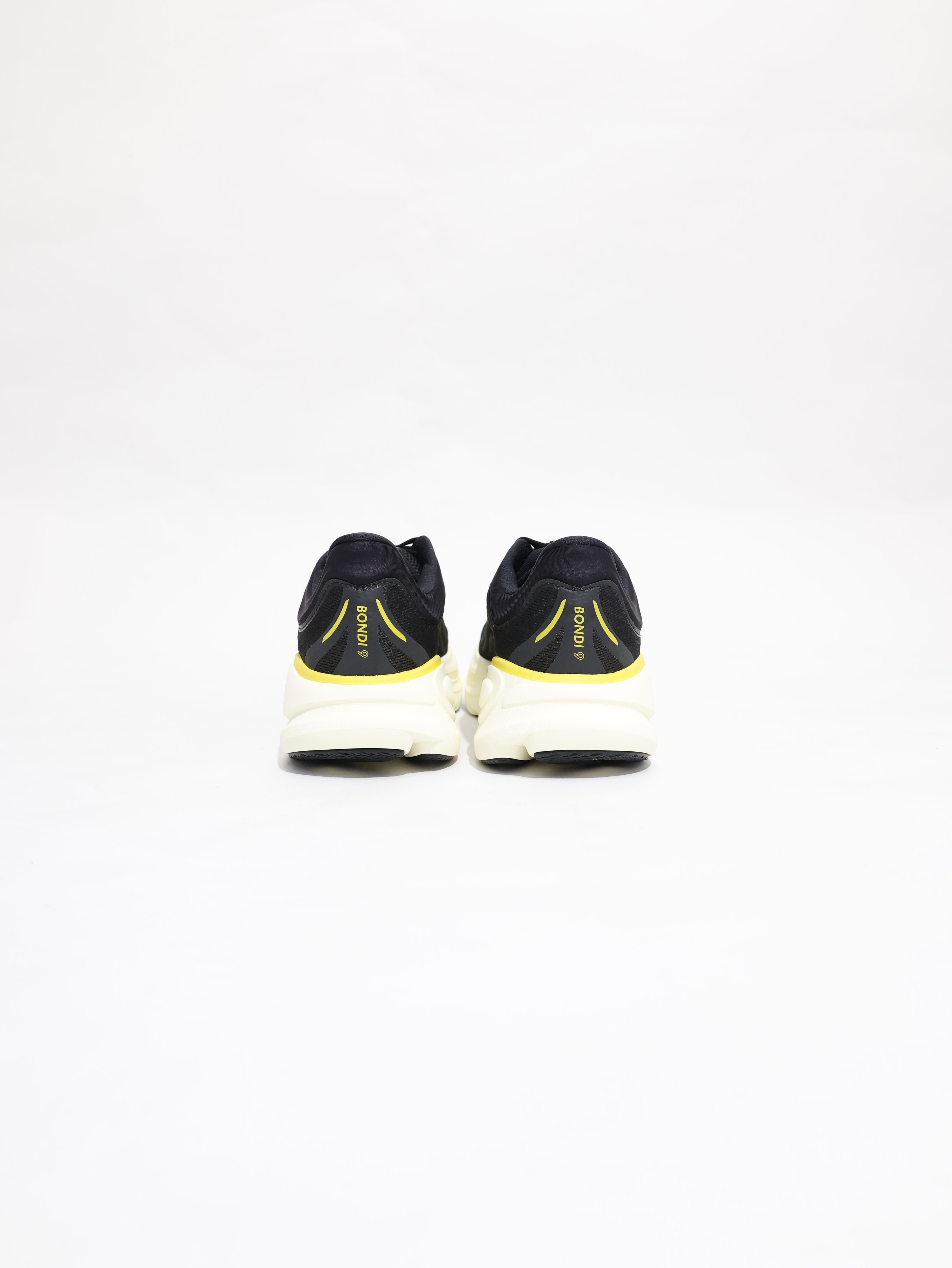 HOKA ONE ONE 男鞋 Bondi 9 路跑鞋 緩震 HO1162013 HO1162015
