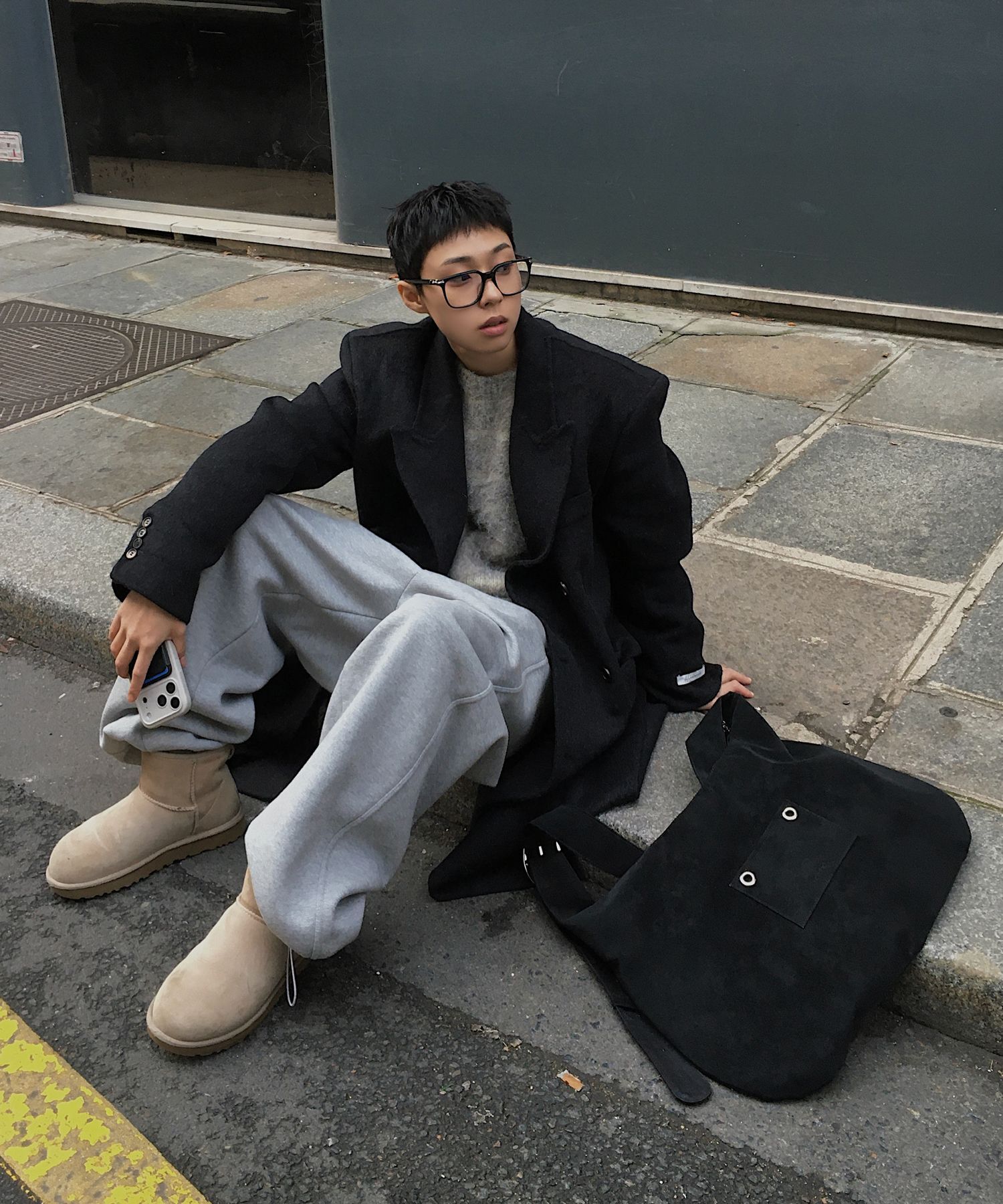 LETERIE 環扣大肩背包 黑色 RING