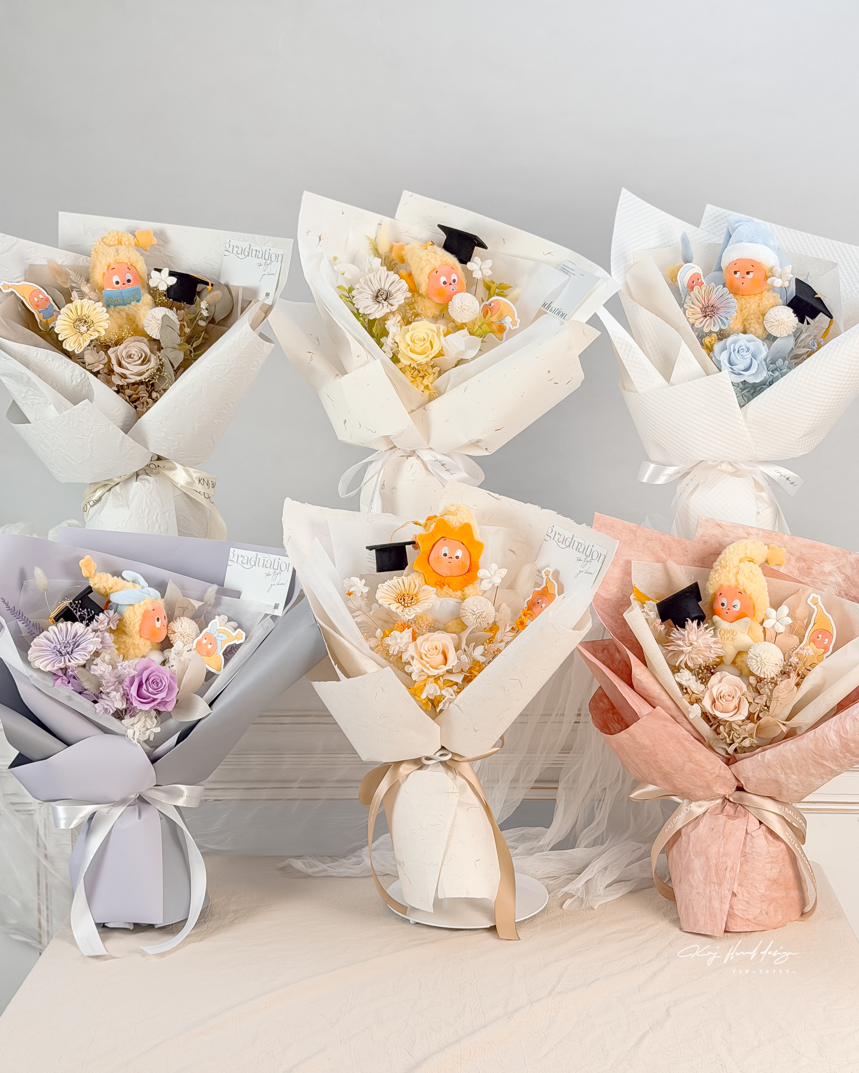 星星人畢業永生花束