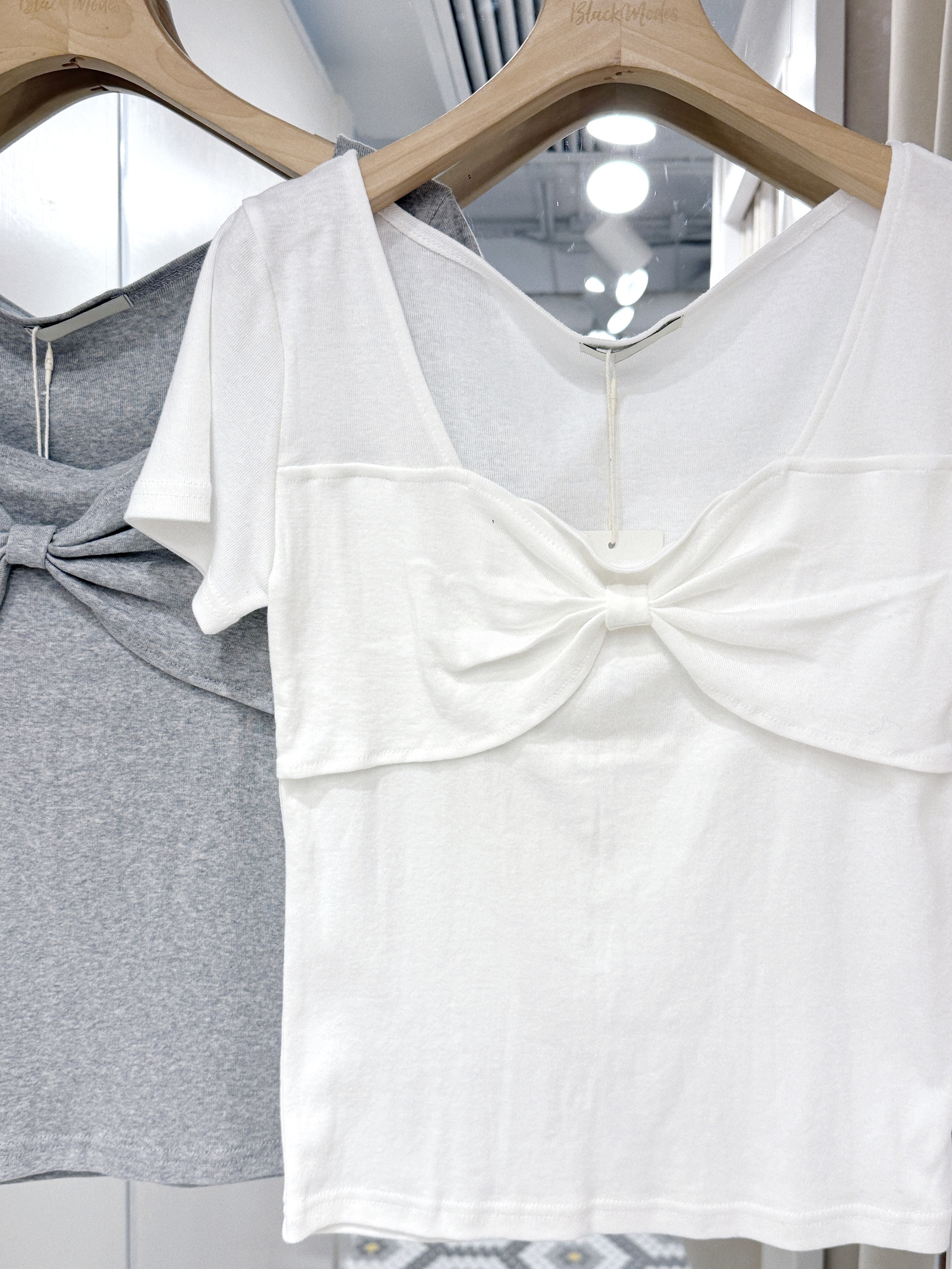 T1400｜小性感顯瘦大蝴蝶結短袖上衣ʚི ɞྀ ྀིྀིྀིྀི