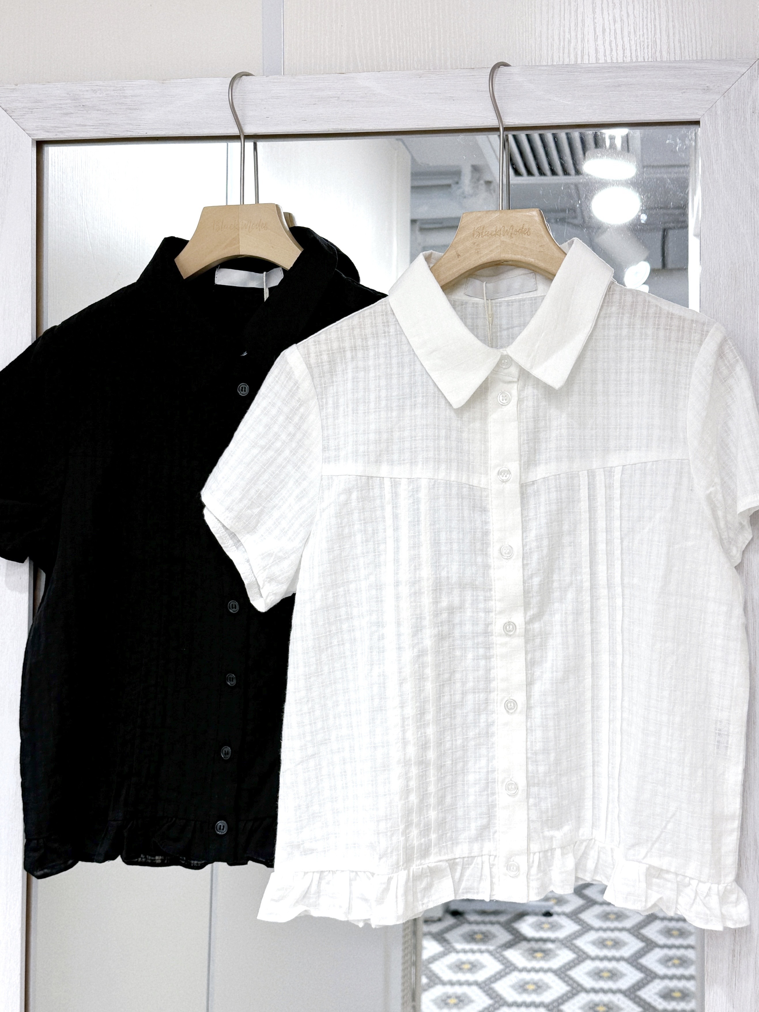 T1397｜暗格紋Polo領ruffle邊短袖裇衫上衣 𐙚⋆°｡⋆♡