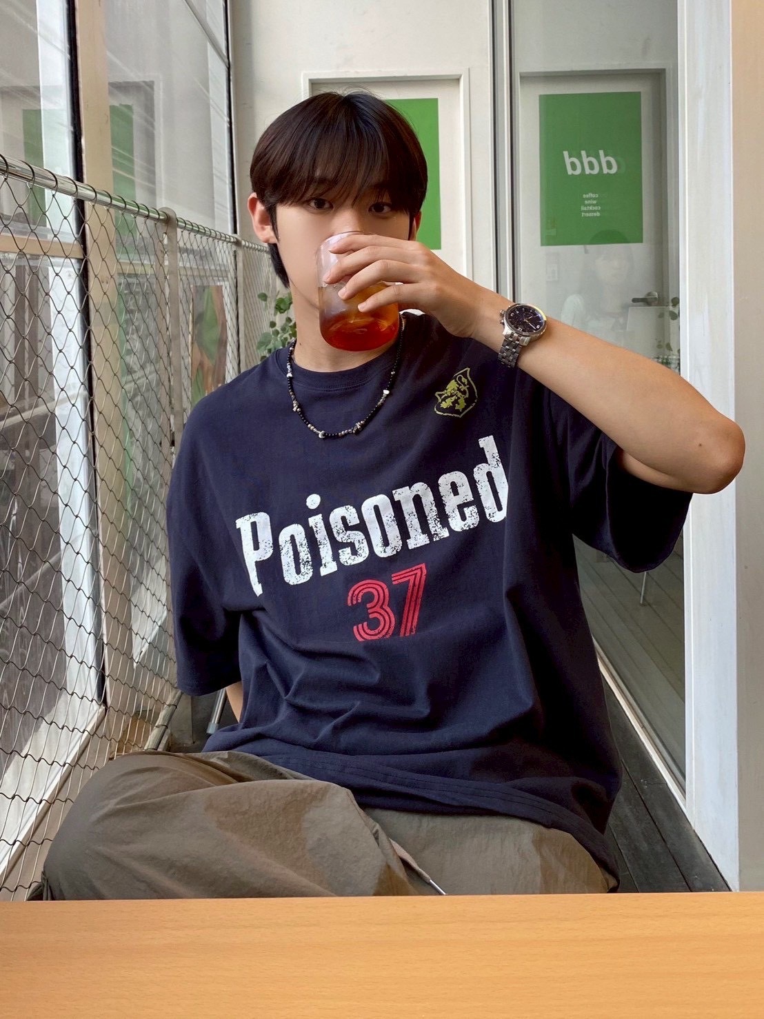 Poisoned 37 剝落 斑駁感 短袖