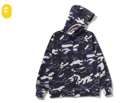 【BAPE童裝】青少年尺寸 0404發售GLITCH WOODLAND CAMO SHARK ZIP HOODIE