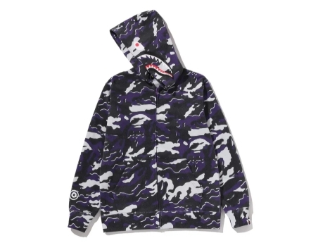 【BAPE童裝】青少年尺寸 0404發售GLITCH WOODLAND CAMO SHARK ZIP HOODIE