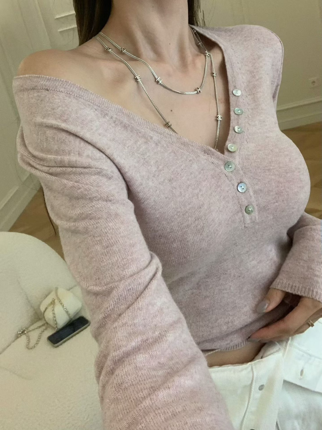 V領排扣基礎上衣