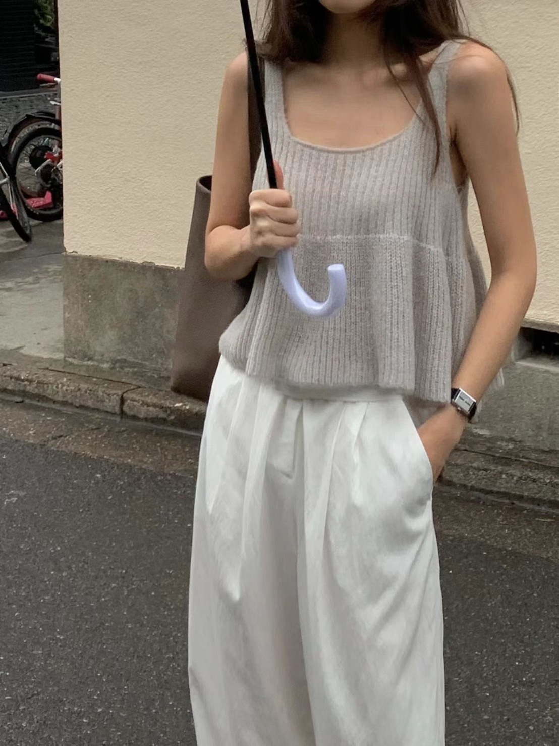 柔軟針織傘狀背心