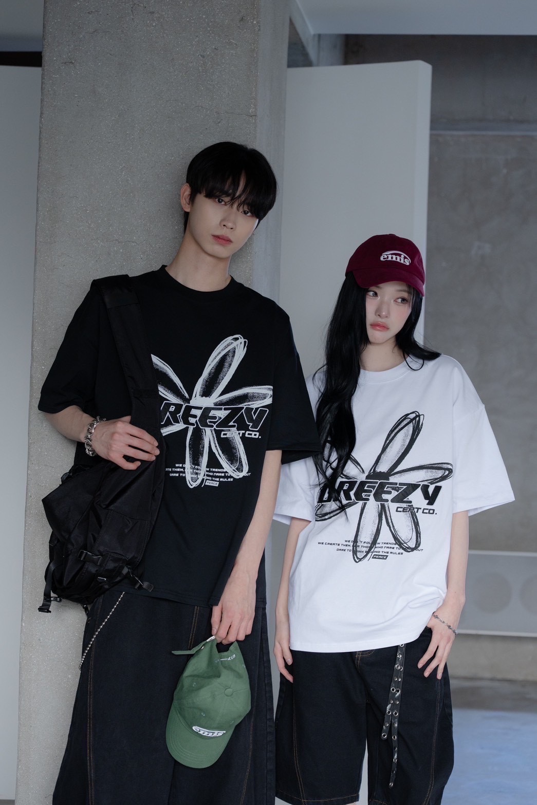 刺繡 BREEZY 花朵 設計 短袖