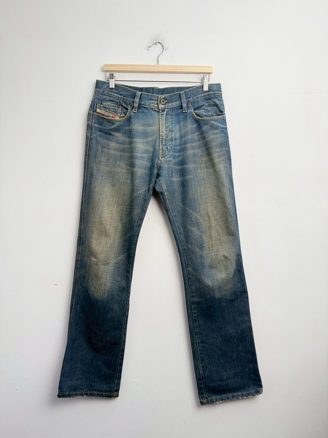 DIESEL STRAIGHT JEANS SIZE W32