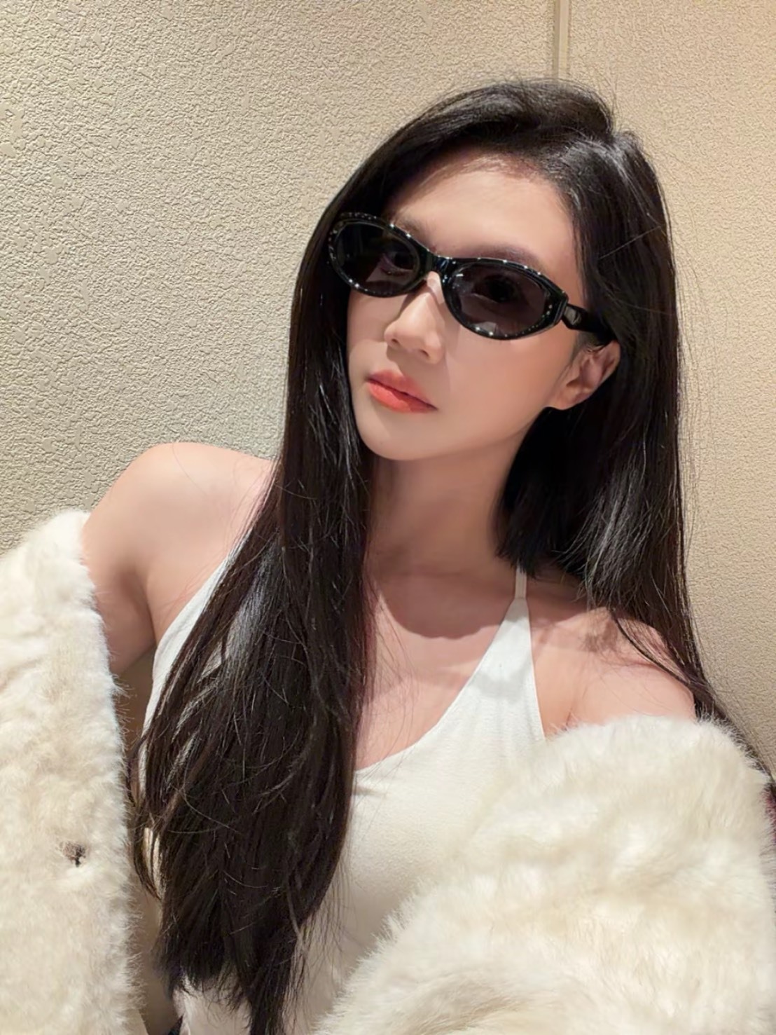 CALVIN KLEIN 小框 貓眼 墨鏡