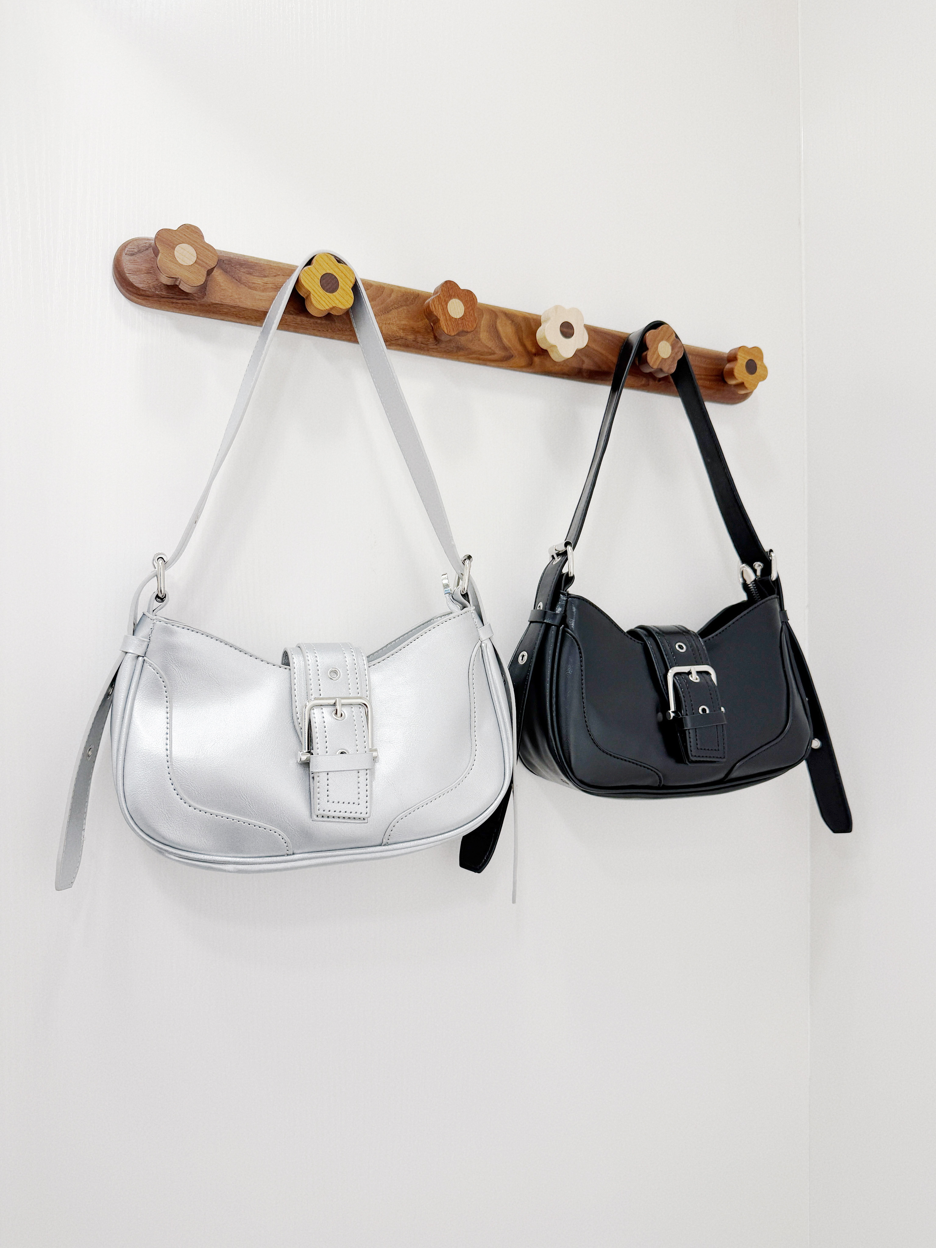 A0317｜小型格圈扣小皮袋 ✮⋆˙