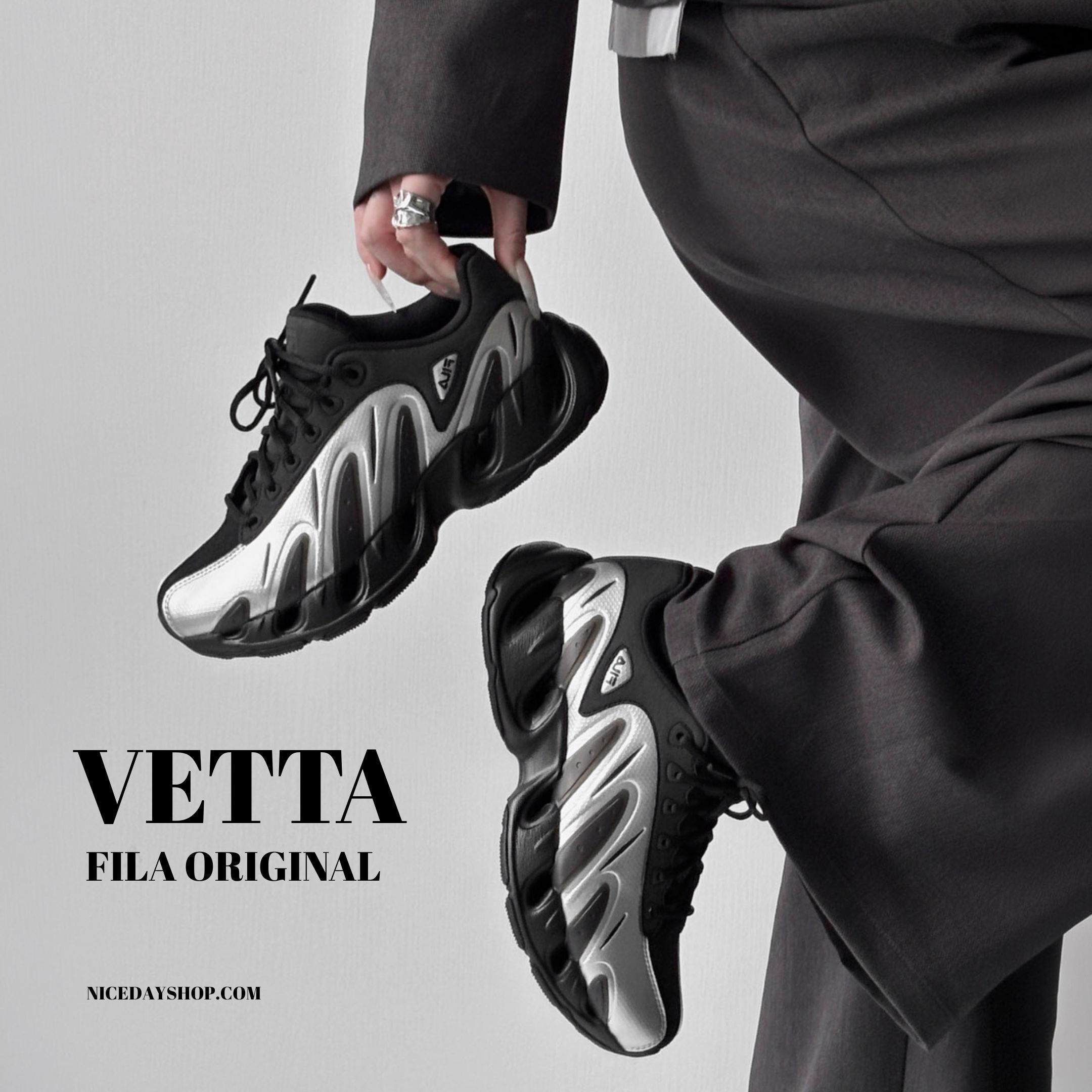 NICEDAY 代購 FILA VETTA 黑銀配色 解構設計 休閒 楊冪同款 F12W613107FDS