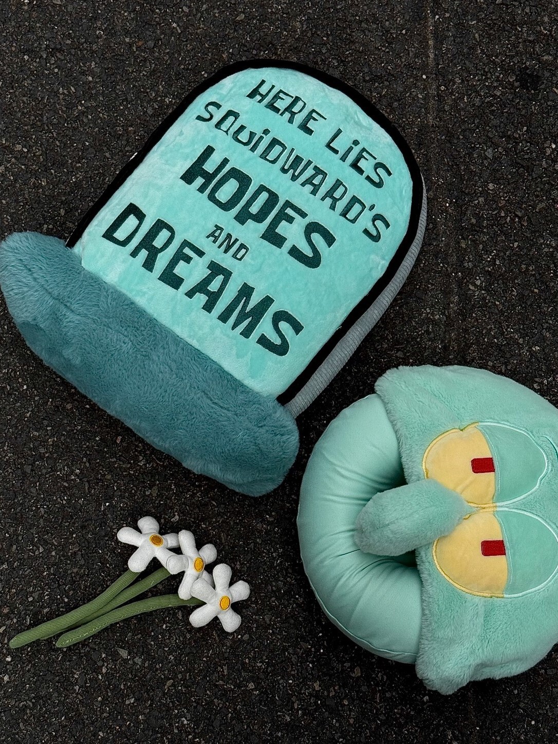 海綿寶寶 章魚哥的希望&夢想 墳墓造型 抱枕