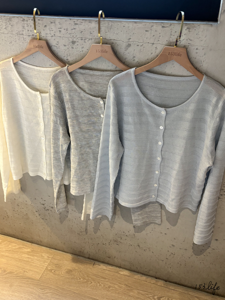 圓領鈕扣條紋簡約亞麻長袖罩衫(3色)