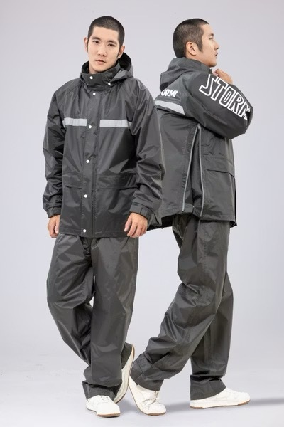 SNOWSTORMI Defender Pack DE-P 背包收納雨衣
