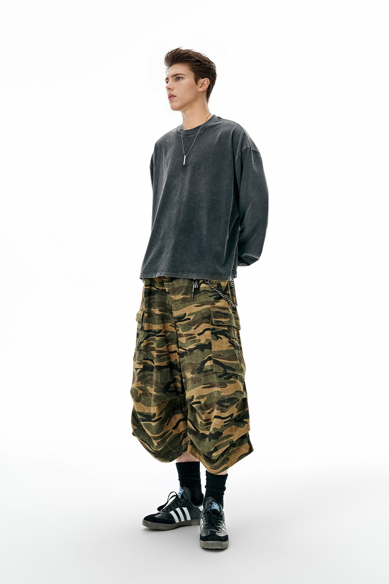 《S.V》叢林迷彩打摺口袋七分褲