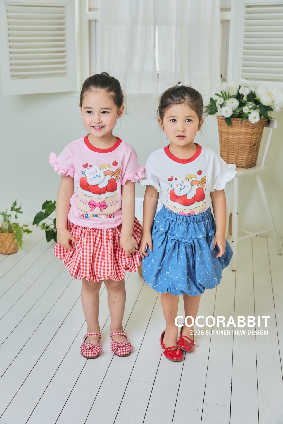 正韓夏Cocorabbit  兩色兔兔草莓蛋糕上衣
