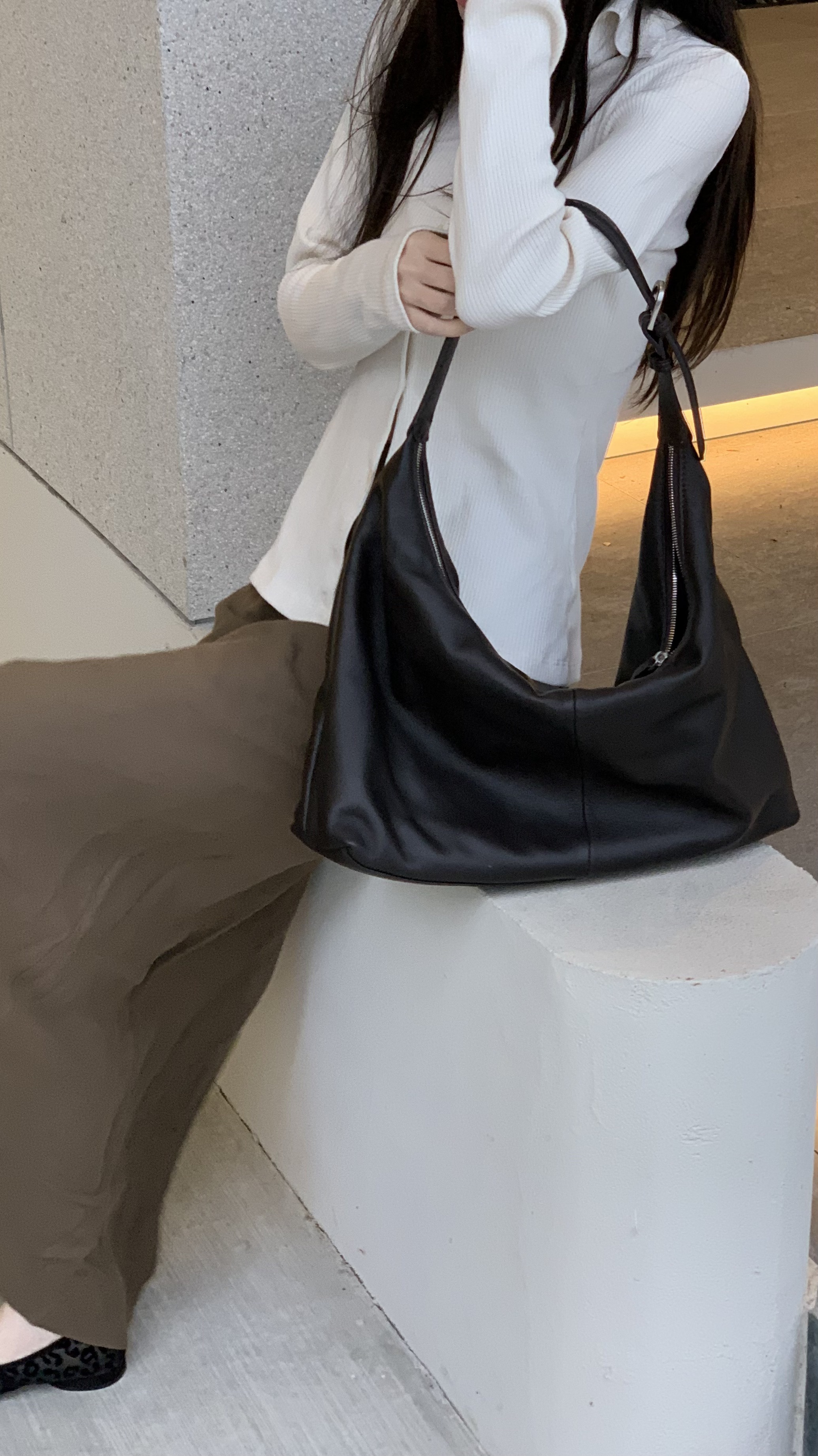 正韓真牛皮大容量包包