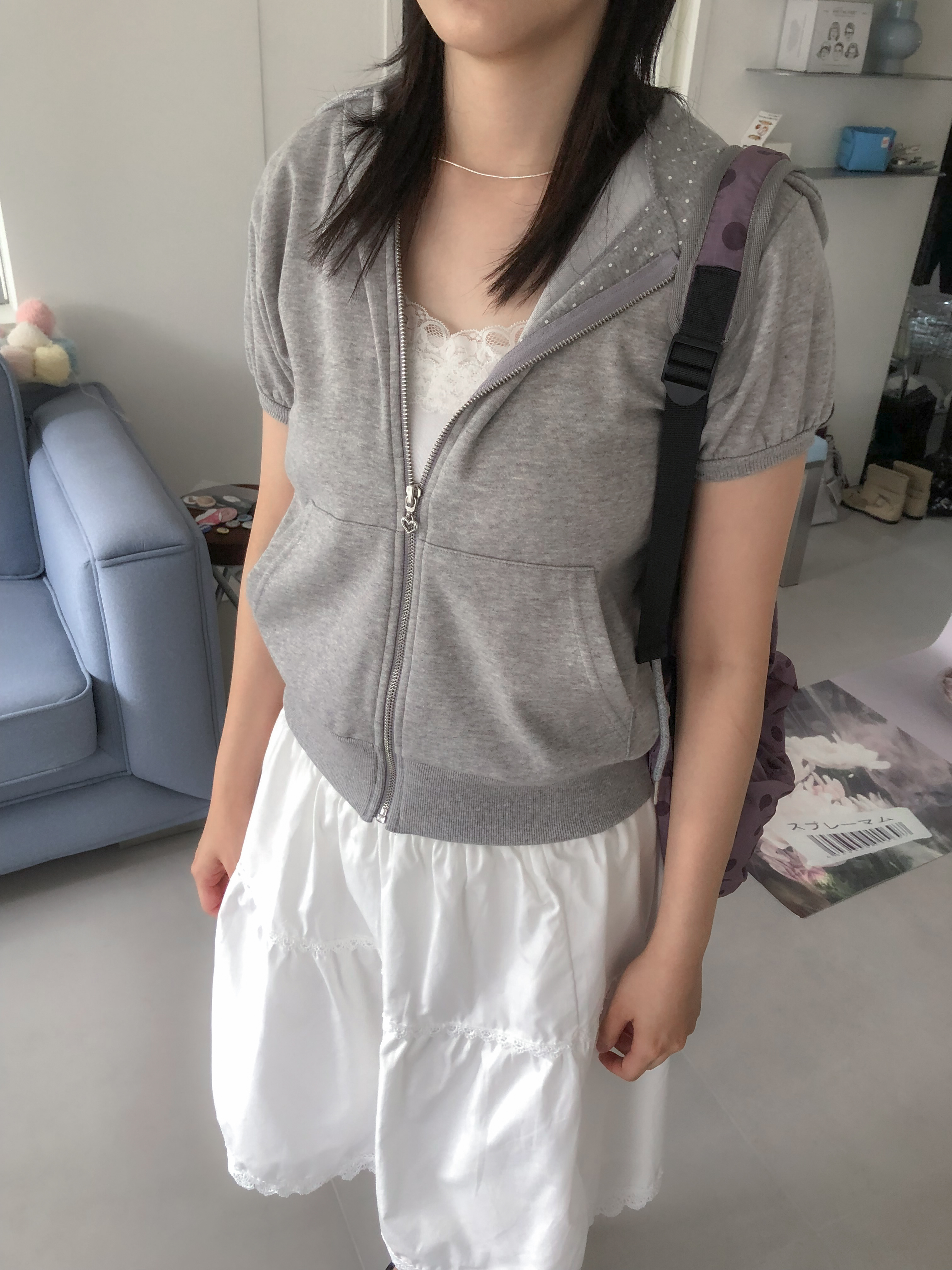 dot contrast short sleeve zip-up #上衣