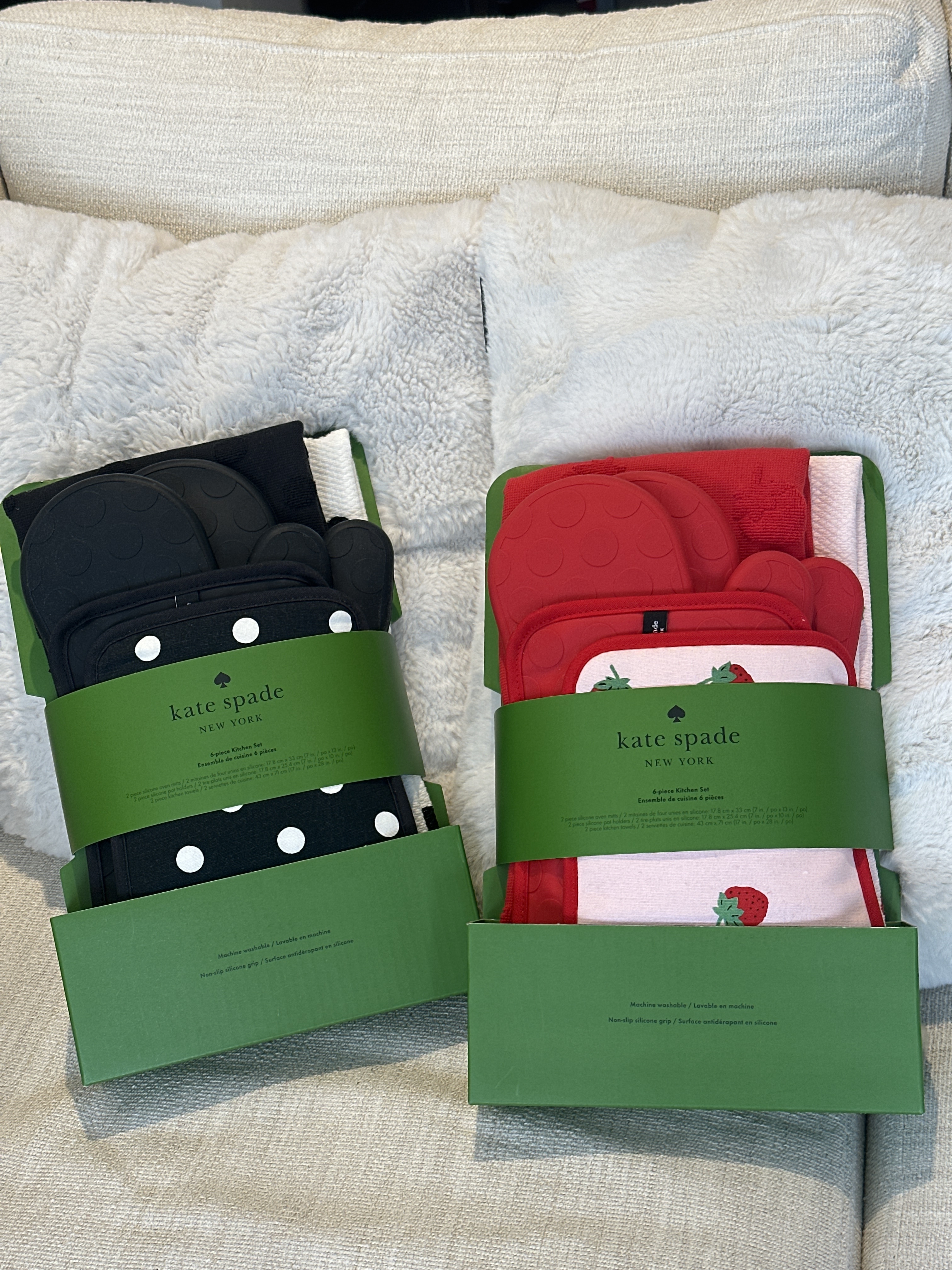 RZ48 KS 廚房用品6件裝 (隔熱手套2隻, 隔熱墊2塊, 毛巾2塊)