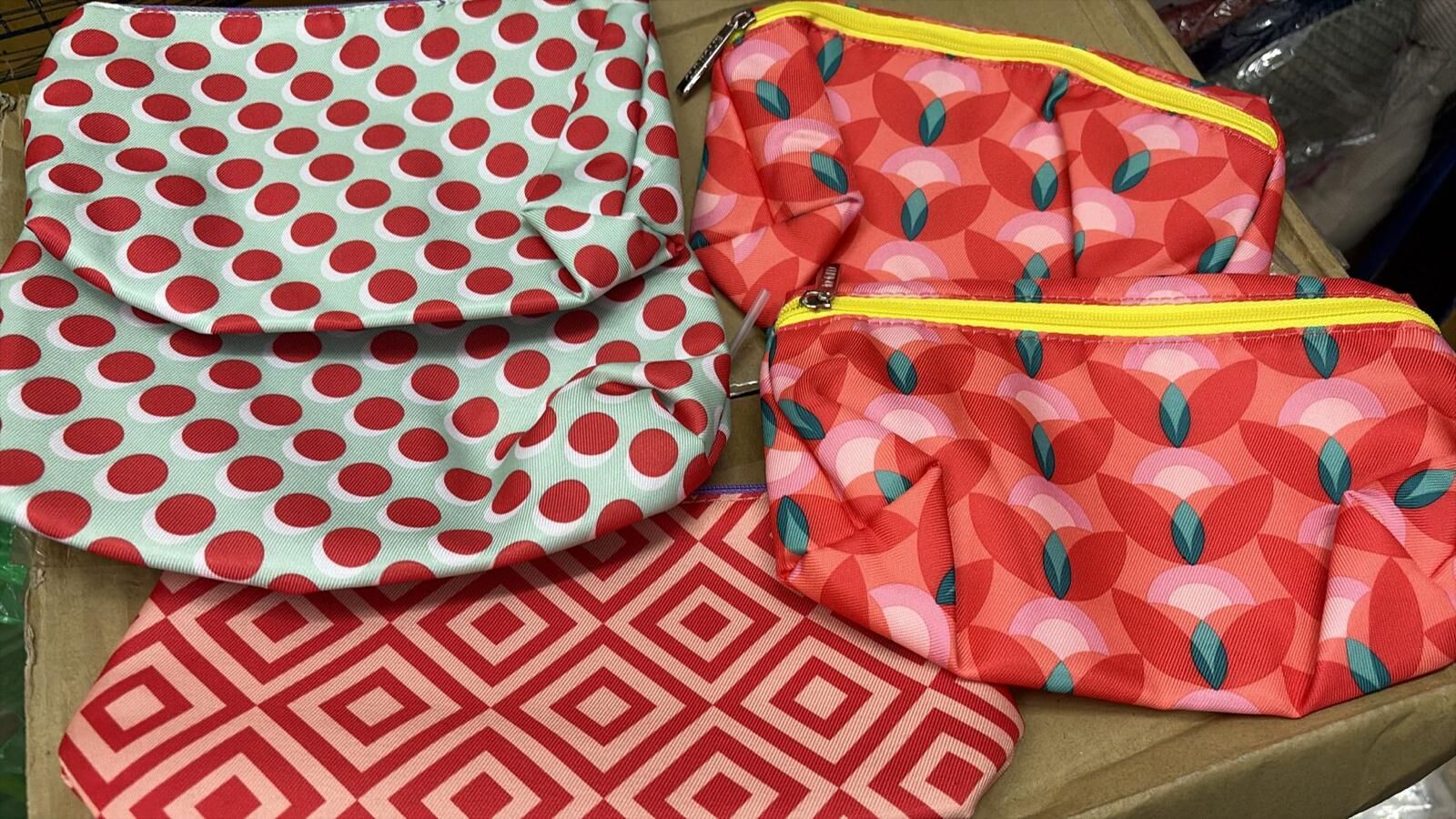 現貨 Clinique 化妝專櫃贈品化妝袋（#920地左）