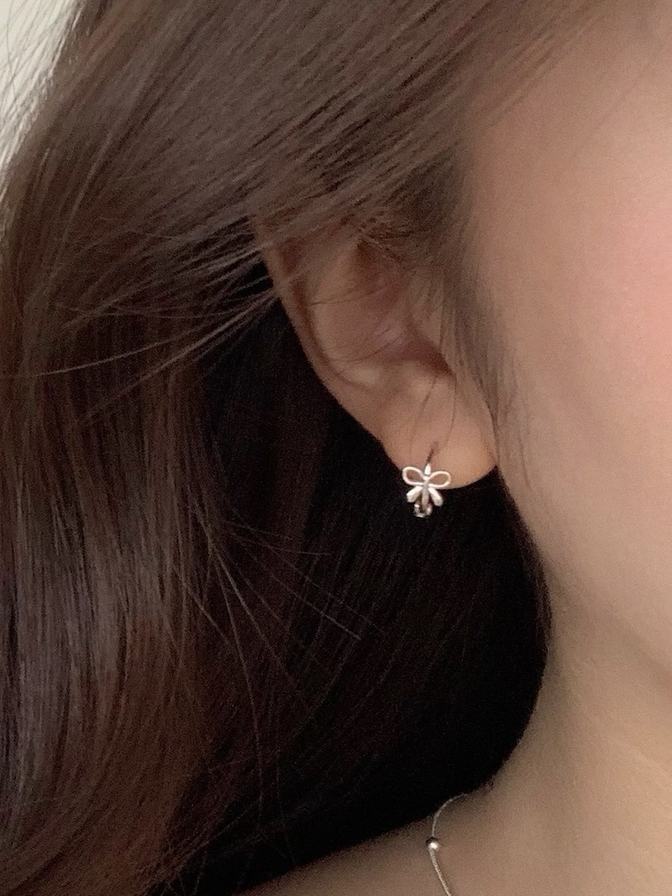 簡約圈圈小蝴蝶