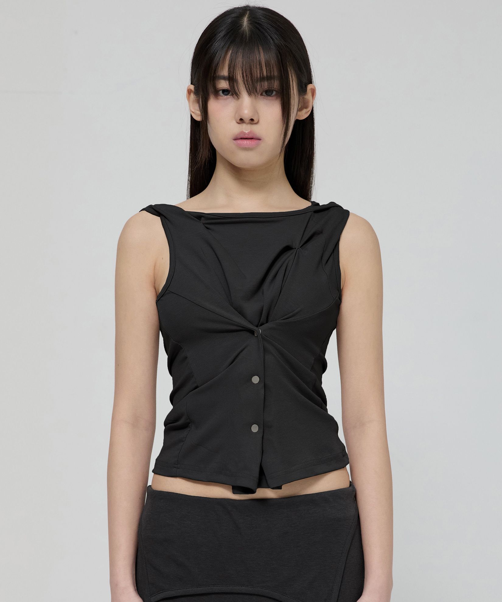 FLAREUP 不對稱釦帶連帽外套 FL-133_Black